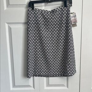 Geometric Pencil Skirt